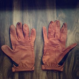Italian leather driving gloves